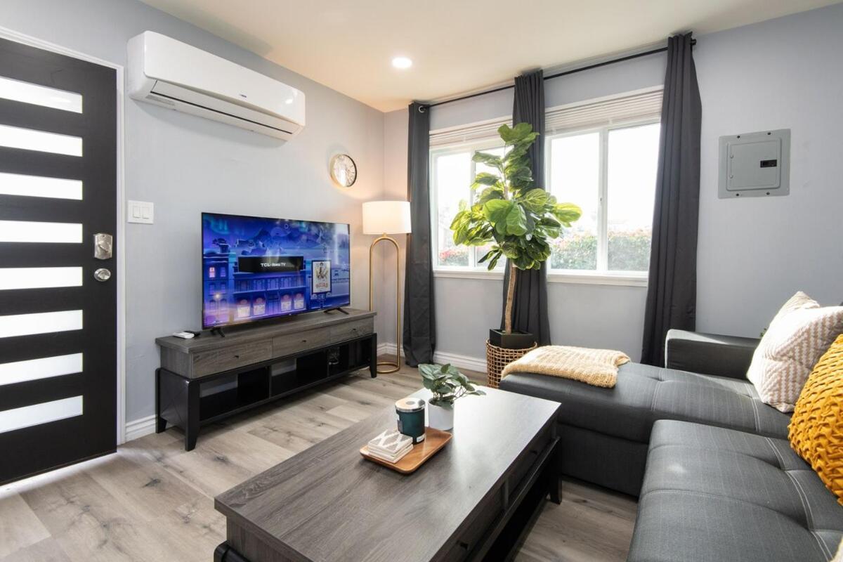Apartment Spacious 3 Bedroom 2 Bathroom With Free Onsite Parking Los Angeles